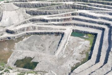 ​Спецоперація “Граніт”: В Україні викрили схему виведення з-під санкцій РНБО видобувних компаній