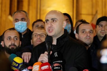 У Грузії суд запроторив за ґрати ще двох опозиціонерів