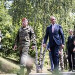 Німеччина проводить великі військові навчання на Рейні