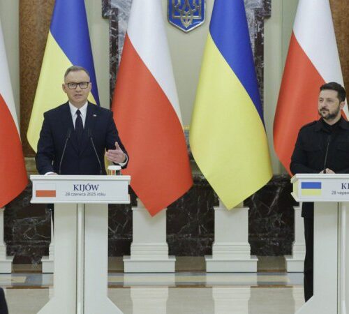 Зеленський: Україна зробить усе, щоб відносини із Польщею ставали міцнішими