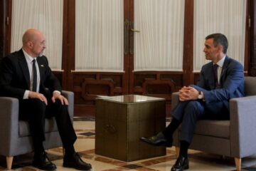 Шмигаль та прем’єр Іспанії обговорили відбудову України та спільне військове виробництво