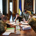 Зеленський провів нараду щодо ситуації на Покровському напрямку: ворог сконцентрував значне угруповання