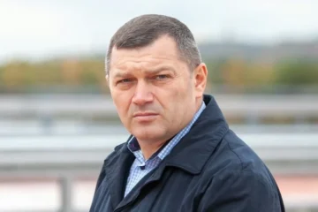 Кличко відсторонив Поворозника від виконання обов’язків на час розслідування «святкування» у День жалоби