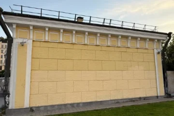 На Поштовій площі замалювали мурал з цитатою Катерини Гандзюк