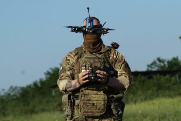 «Мінуснули» 31 автотехніку, 4 артсистеми та 42 окупантів: у Силах оборони розповіли про втрати противника на півдні за добу