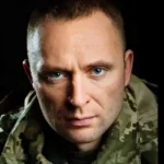Українська армія вмирає зсередини — командувач Сухопутних військ подав рапорт про відставку
