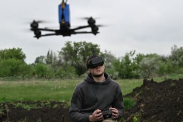 Постійна зміна тактики та хитрі маневри: військові розповіли про активізацію противника