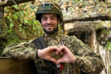 Раніше він писав пацанський реп на районах: «Сіма» розповів, як пішов у військо