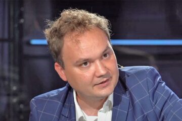 Тиск та деморалізація — експерт розповів про тактику росіян під час літньої наступальної кампанії