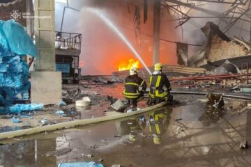 Наймасовіша атака на Тернопільщину: російський удар спричинив вибухи, пожежі та отруйне повітря