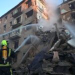 Зруйновано цілий підʼїзд — у Києві внаслідок удару рф загинули чотири людини, ще 13 постраждали