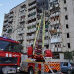 Понад 470 БПЛА та 60 ракет — Президент розповів подробиці нічної атаки рф