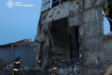 Унаслідок атаки рф на Полтавщині є постраждалі, виникли численні пожежі
