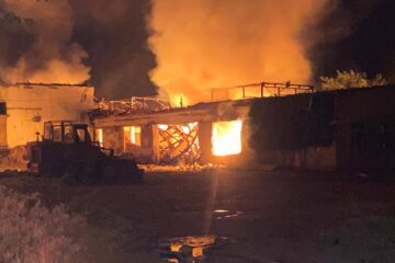 Російські дрони пошкодили підприємство на Одещині