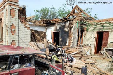 Війська рф майже 500 разів ударили по Запоріжжю за добу: є поранені