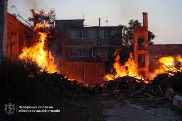 Запоріжжя палає після атаки російських дронів: наслідки ранкового удару