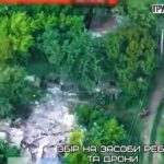 Навіть мотоциклісти не втечуть: на Куп’янському напрямку FPV-дрони наздогнали чергову групу окупантів