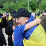 Наші вдома: зворушливі кадри повернення українських захисників