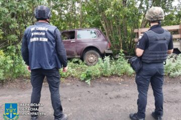 На Харківщині окупанти атакували автівку цивільних