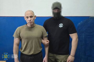 Розстріляв військовополоненого і сам потрапив у полон: росіянину загрожує довічне ув’язнення