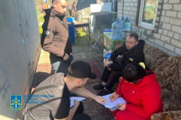 Переведення дорого — видавала себе за юристку й ошукала бійців ЗСУ на майже 3,5 млн грн