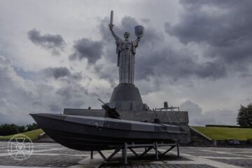 Пережив бій з російською авіацією і потрапив до музею — один із легендарних дронів Sea Baby став експонатом