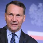 Висміяв «триденну» операцію рф — глава МЗС Польщі подякував Україні за знищення 4 тисяч російських танків