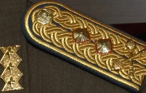 В армії побільшало генералів, — нові укази президента