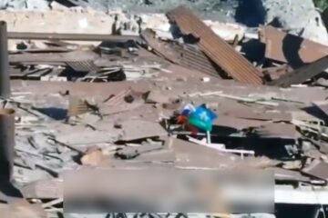 Мужність по-російськи — ворог почав кидати жінок на штурм Часового Яру