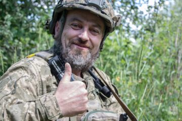 «Кидали в мене гранати — я кидав їх назад»: історія «Козака» про бій у Вуглегірську