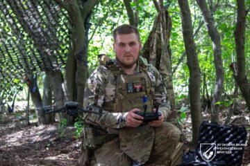 Батько — слідом за сином: дронщик із Житомирщини повів за собою не лише «Mavic», а й родину