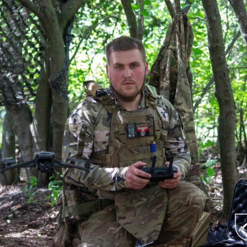 Батько — слідом за сином: дронщик із Житомирщини повів за собою не лише «Mavic», а й родину