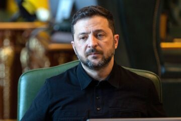 Президент анонсував на завтра продовження «переформатуванням сектору безпеки»