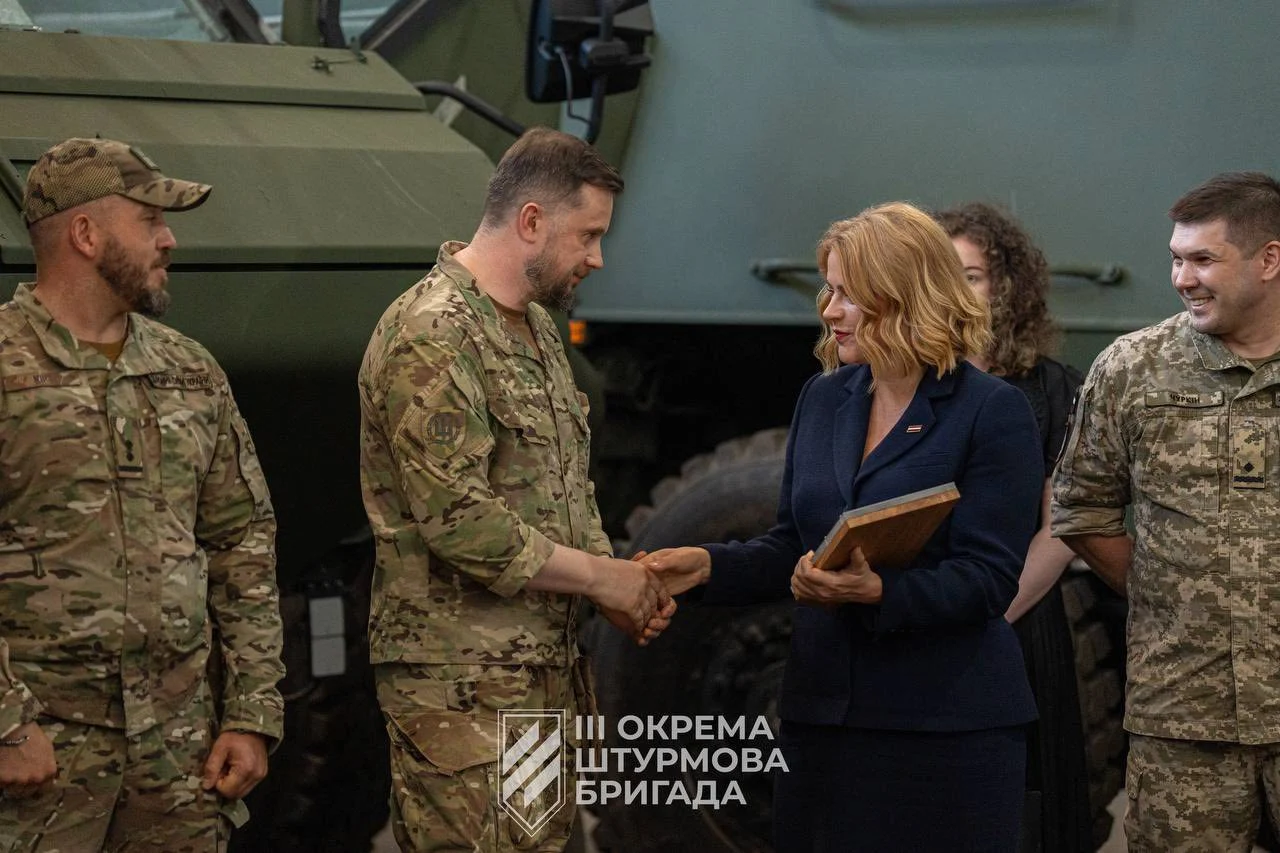 III армійський корпус ЗСУ отримав бронетранспортери Patria