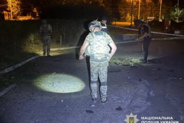 Вісім людей поранені через російські обстріли на Сумщині