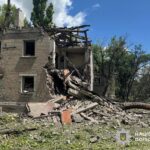 Вісім загиблих та 11 поранених внаслідок масованих обстрілів Донеччини