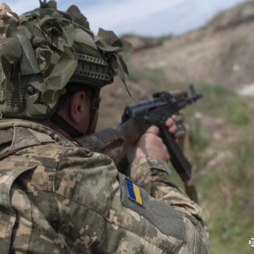 Від початку доби відбулося 97 боєзіткнень, 21 з них — на Лиманському напрямку