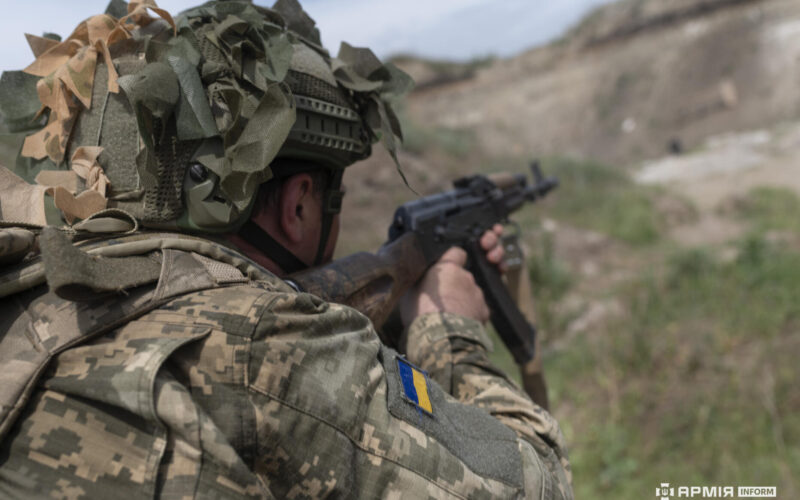 Від початку доби відбулося 97 боєзіткнень, 21 з них — на Лиманському напрямку