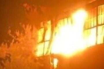Росіяни обстріляли Запоріжжя, виникла пожежа