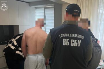 Прокурори викрили масштабну схему підробки офіційних документів