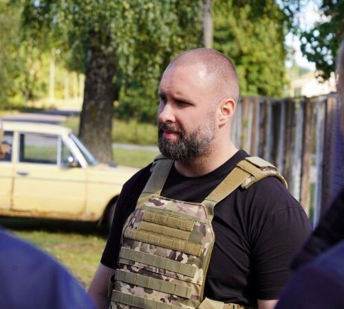 На Харківщині через атаки РФ поранені цивільні і пошкоджені будинки