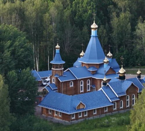 Шведські спецслужби підозрюють, що російська церква біля важливого аеропорту країни є прикриттям для шпигунства