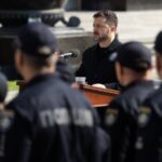 Президент Зеленський вручив держнагороди поліцейським