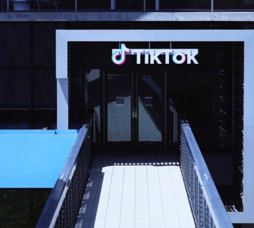 Трамп: цього тижня США почнуть переговори з Китаєм про продаж TikTok