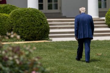 Трамп заявив, що “не знає”, чи зможе зупинити війну в Україні
