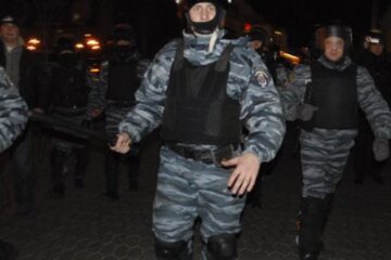 ​Справи Майдану: ДБР завершило розслідування щодо командира севастопольського “Беркута” та трьох його підлеглих