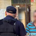 У Києві затримали чоловіка, який запустив із балкона феєрверк, щоб “відсвяткувати сімейне свято”