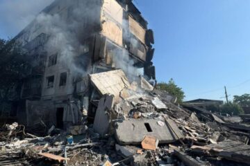 Через російські обстріли на Донеччині відомо про 8 загиблих і поранених