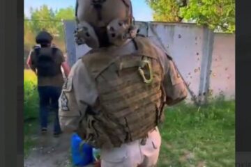 На Харківщині російський дрон атакував авто волонтерів