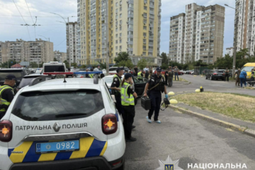 Підійшов до авто і вистрілив: у Києві невідомий убив чоловіка